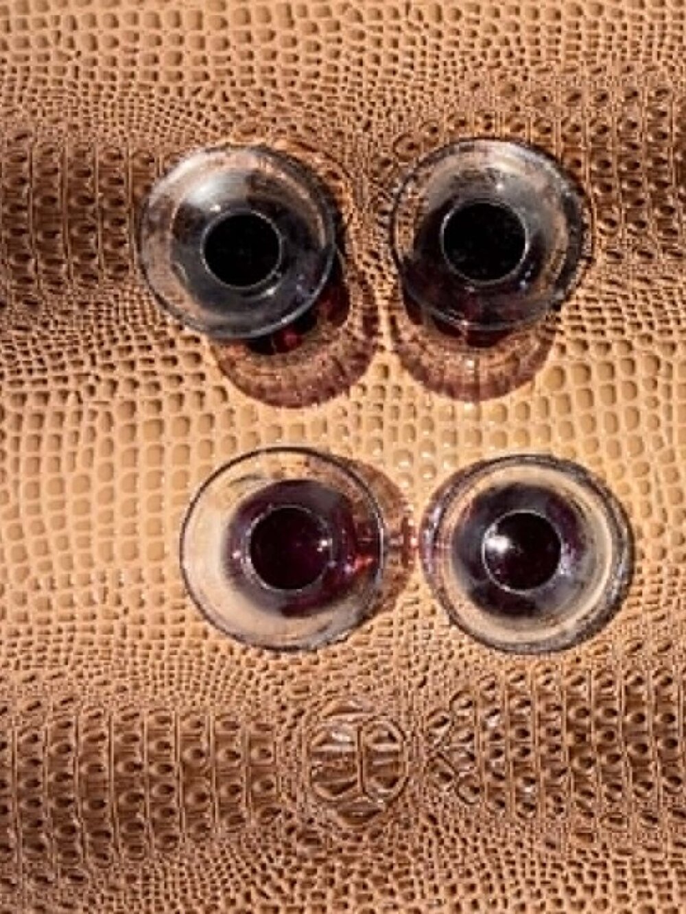 4‑Piece Glassware Set — Burgundy purple — Standard Size